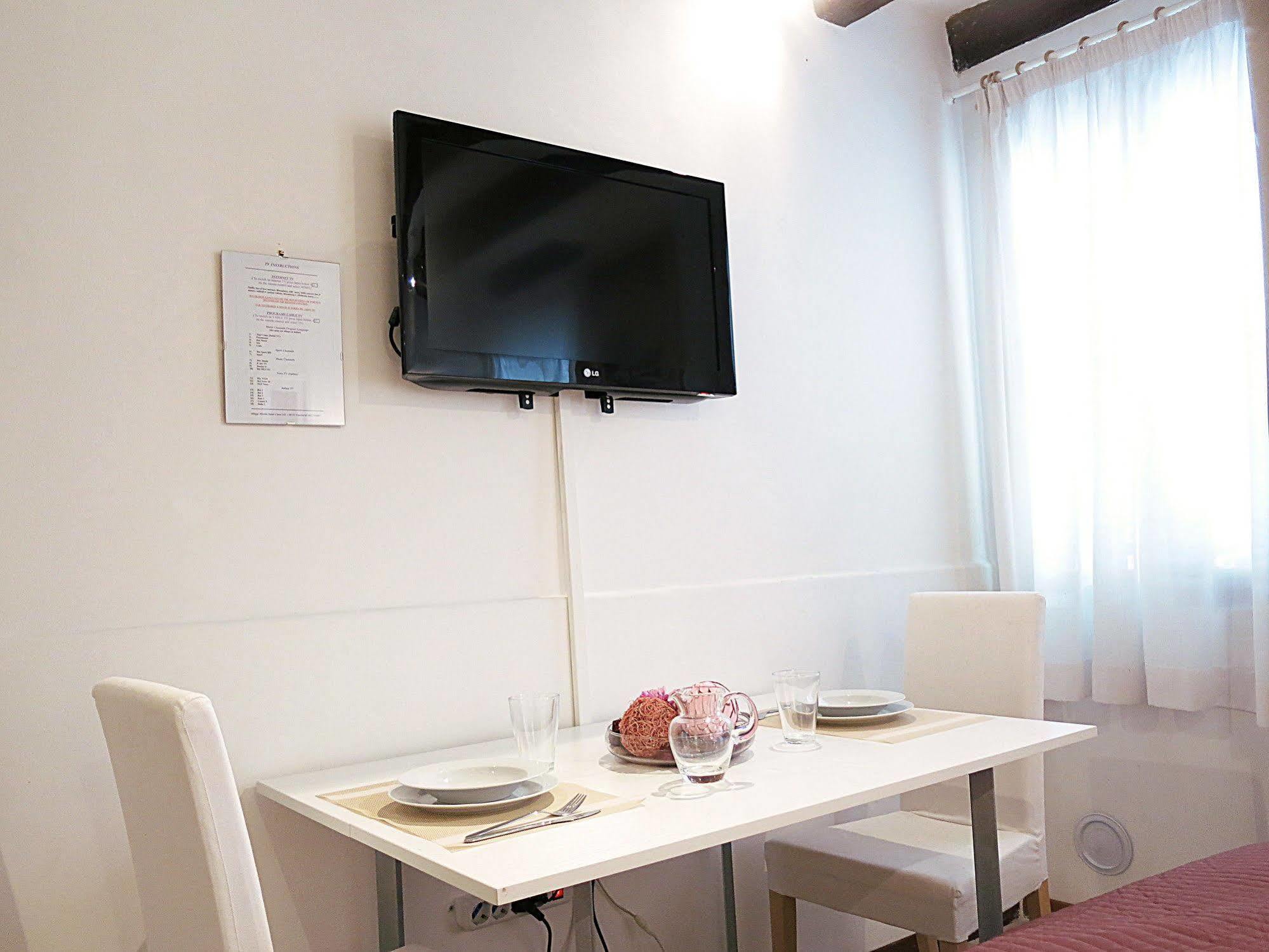 Da Mirella Apartment Venice Exterior photo